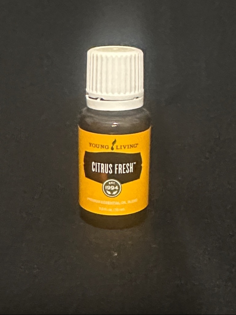 Young Living Citrus Fresh Essential Oil - Yellow & White. 15 ml